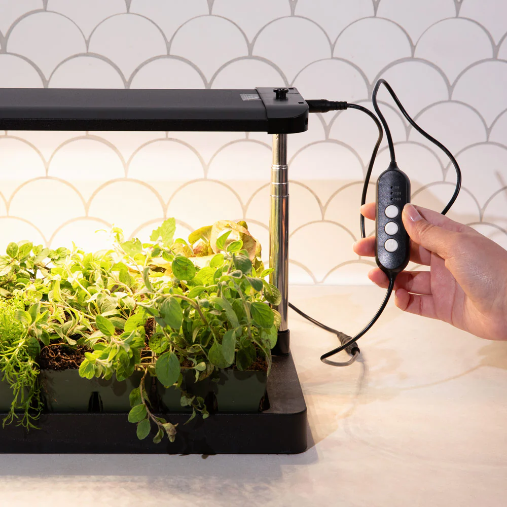 Epic Grow Light with Tray - Image 4